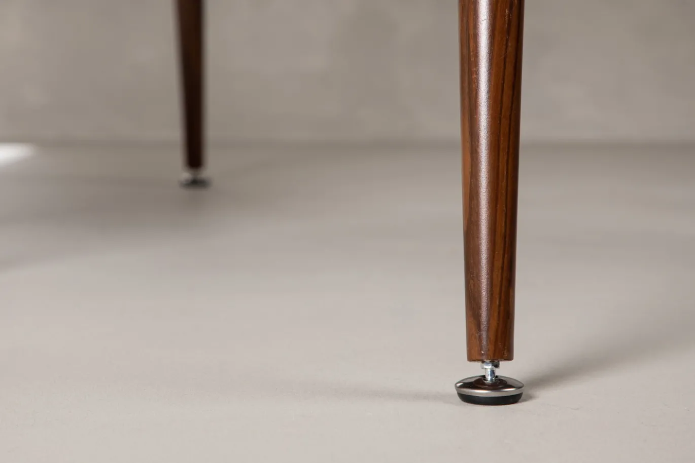 Fjôrd Eettafel Sanford Ovaal 180x90x75cm Donker Bruin Mdf