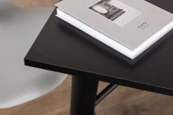 Fjôrd Eettafel Tempe Zwart Mdf