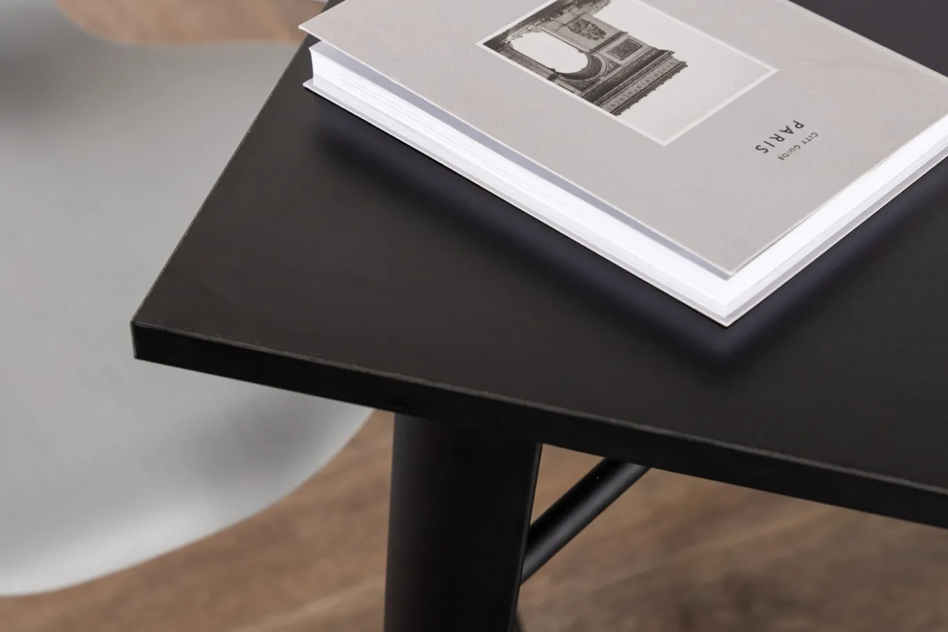 Fjôrd Eettafel Tempe Zwart Mdf