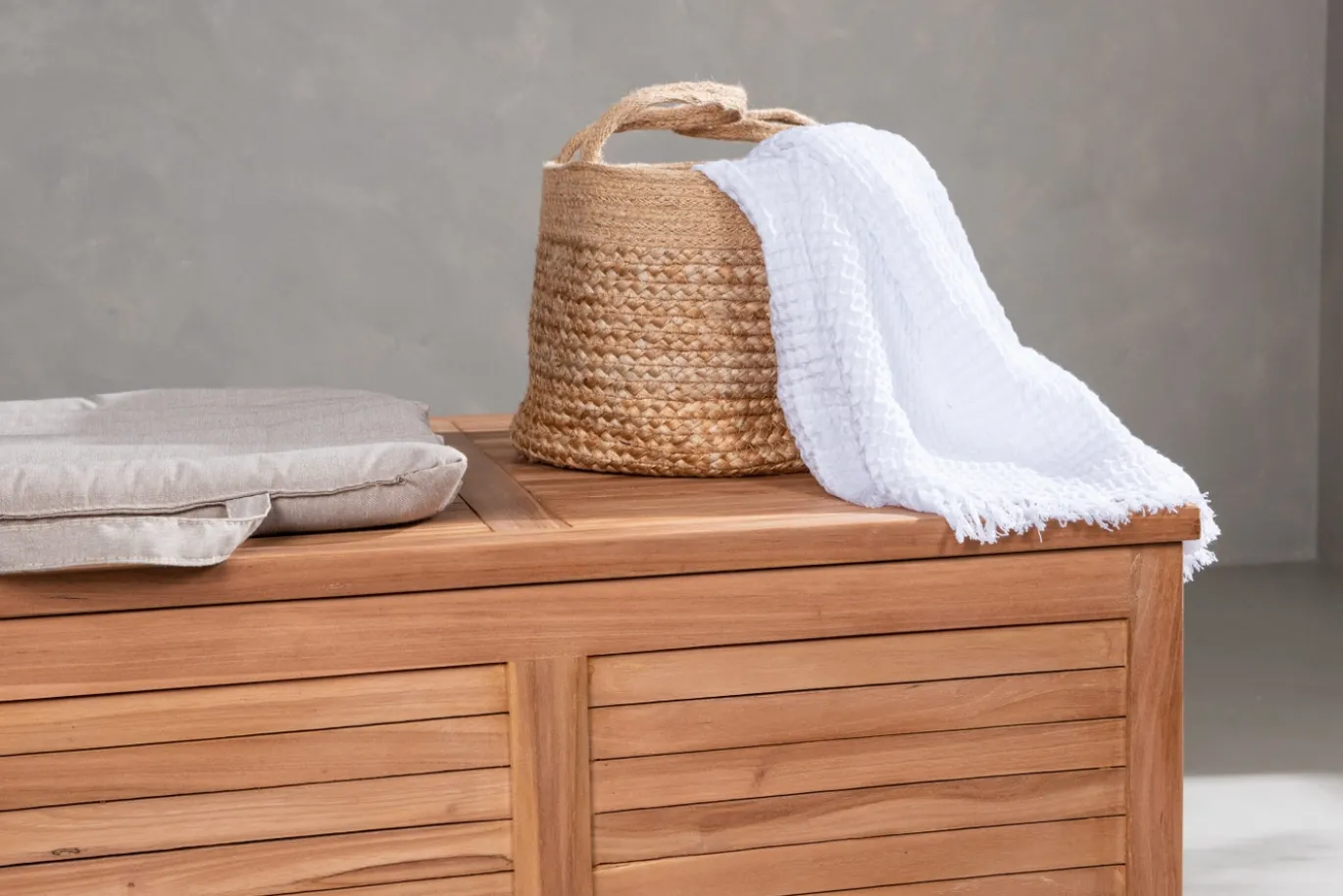 Fjôrd Kussenbox Trento Teak Naturel 130x70x46cm