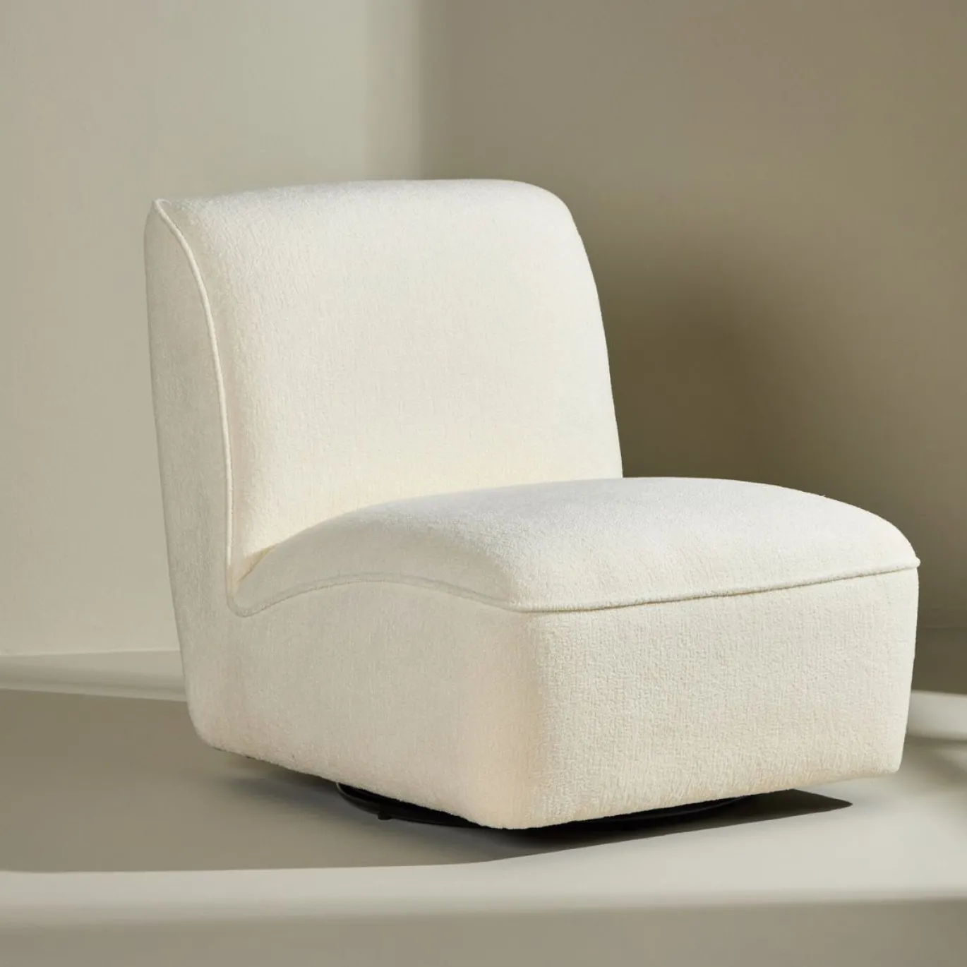 Fjôrd Lounge Stoel My Wit Bouclé