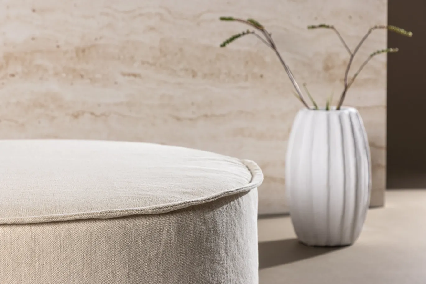 Fjôrd Ottoman Vindö Beige ø101cm