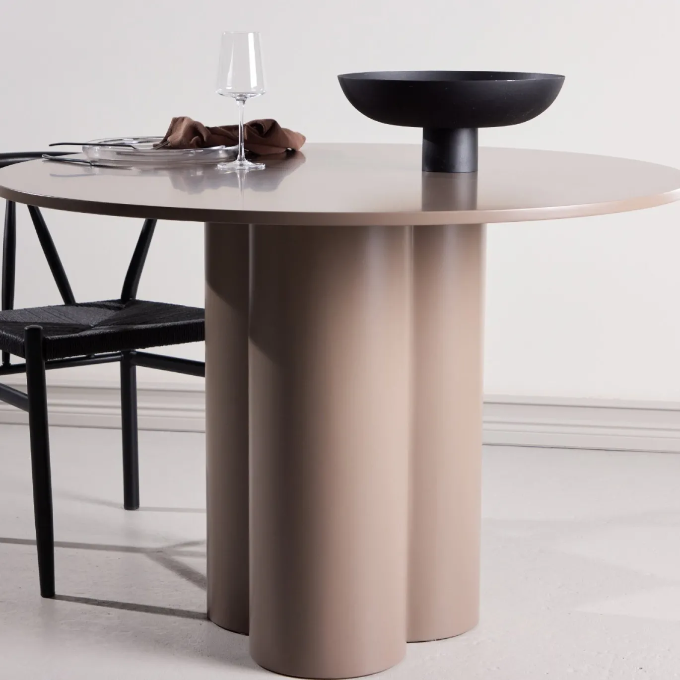 Fjôrd Ronde Eettafel Olivia MDF Donkerbruin Ø110cm