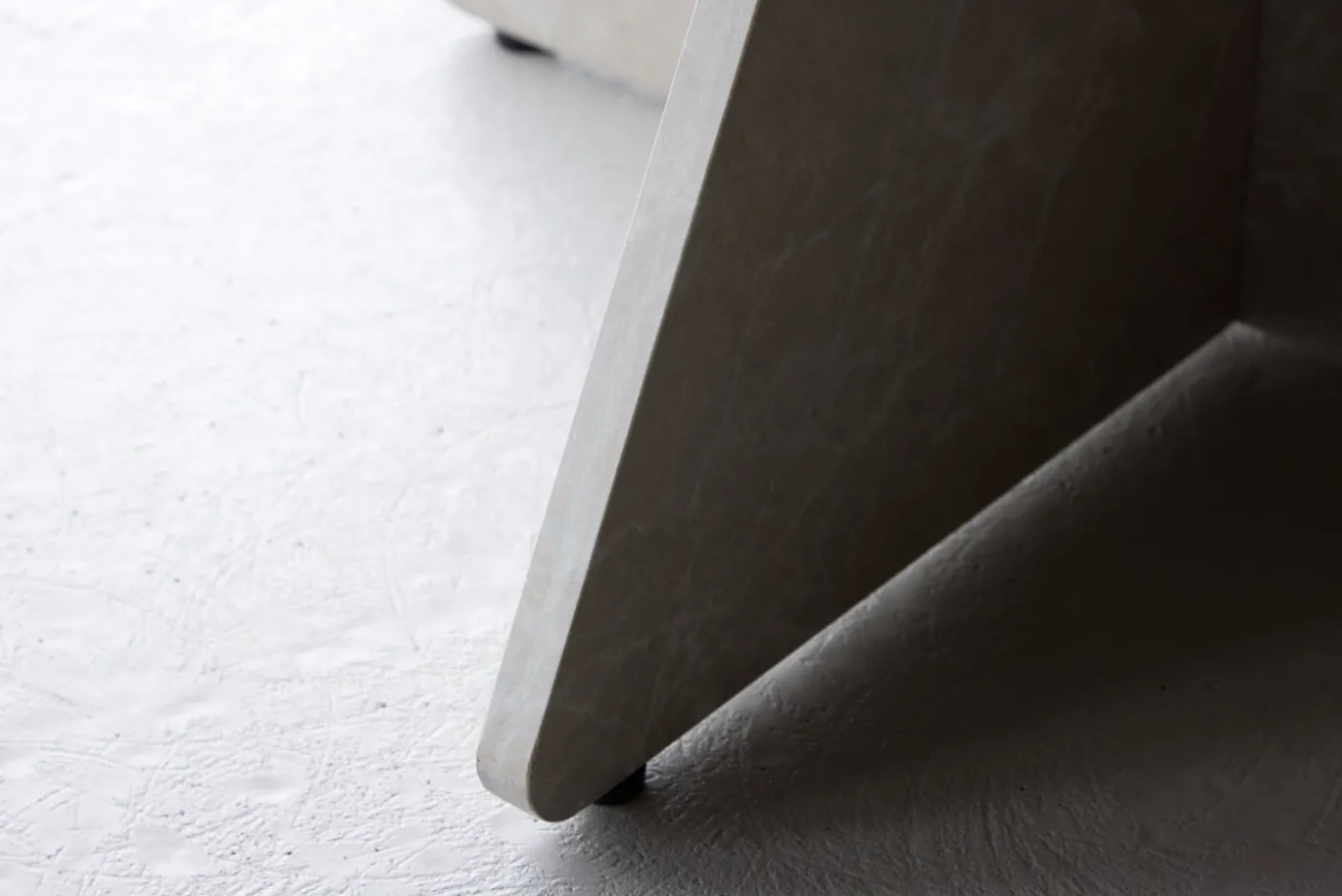 Fjôrd Salontafel Bootcut Beige ⌀80cm