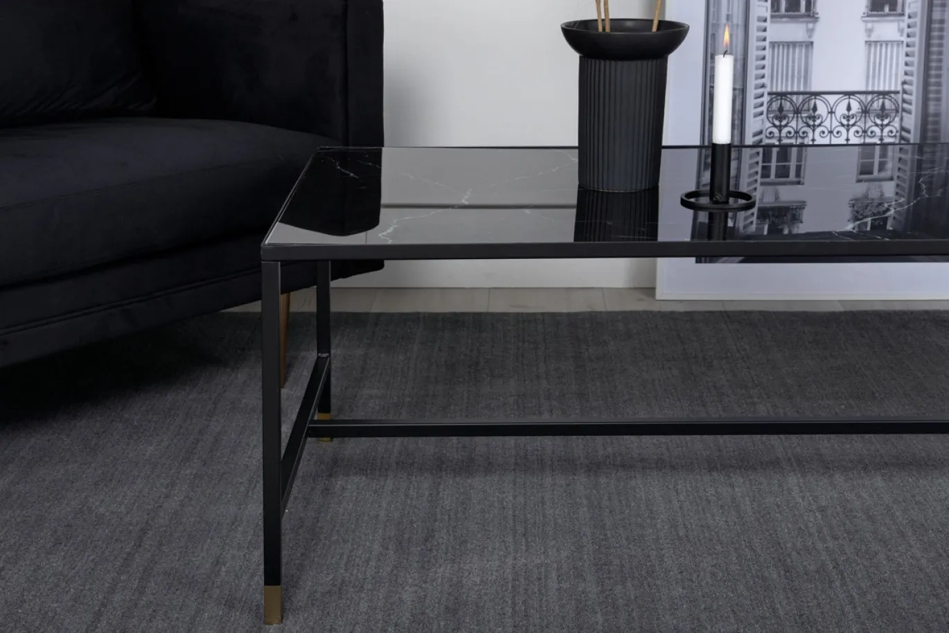 Fjôrd Salontafel Dipp Zwart 130cm Met Gouden Poot