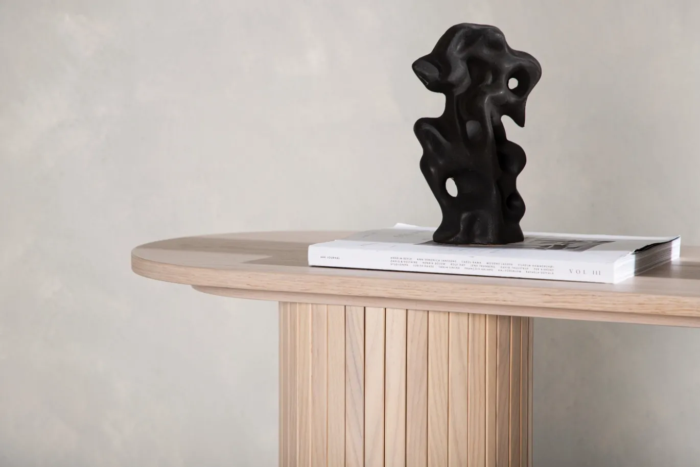 Fjôrd Sidetable Bianca Beige 130cm