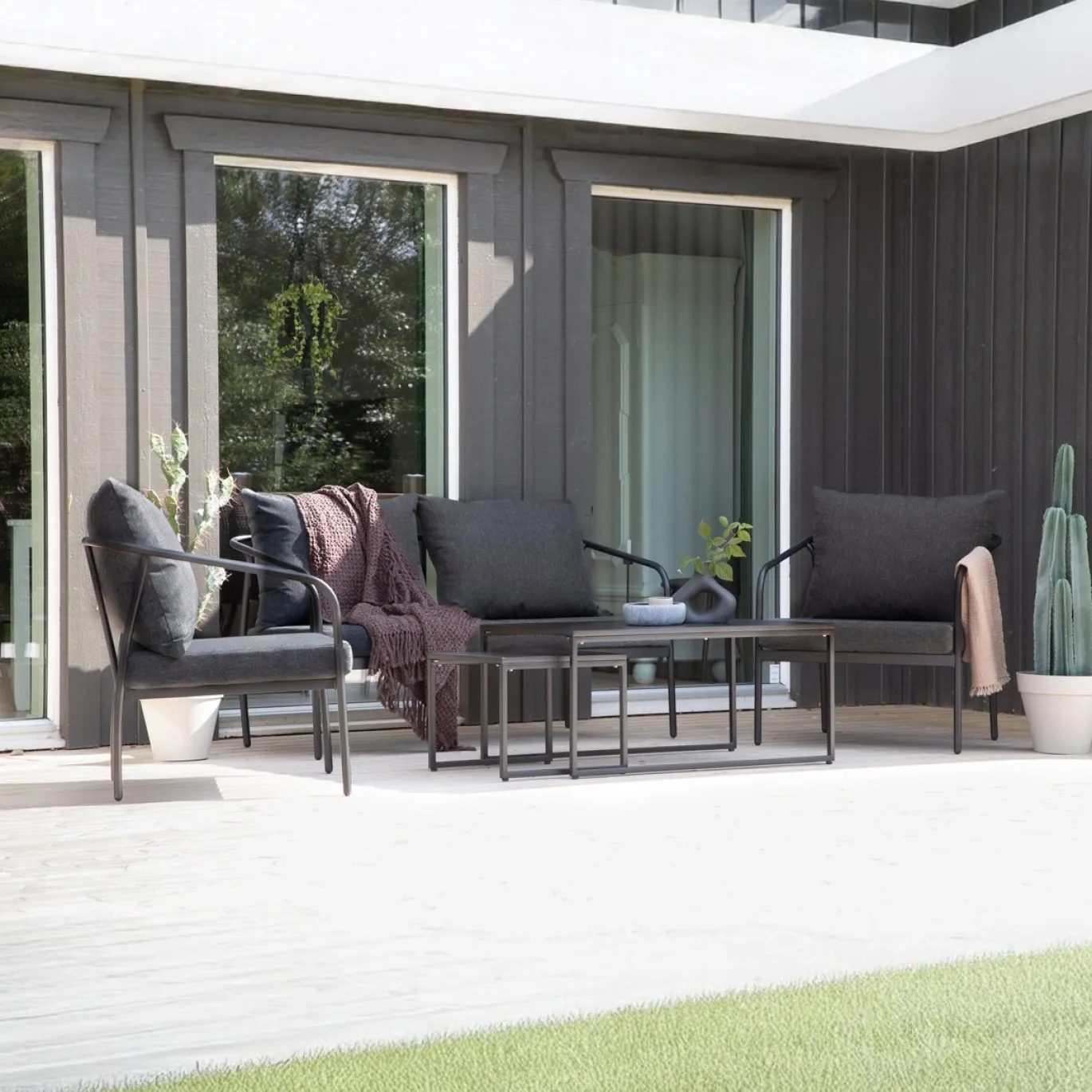 Fjôrd Tuinset Sopot Set- Zwart/Grijs Staal