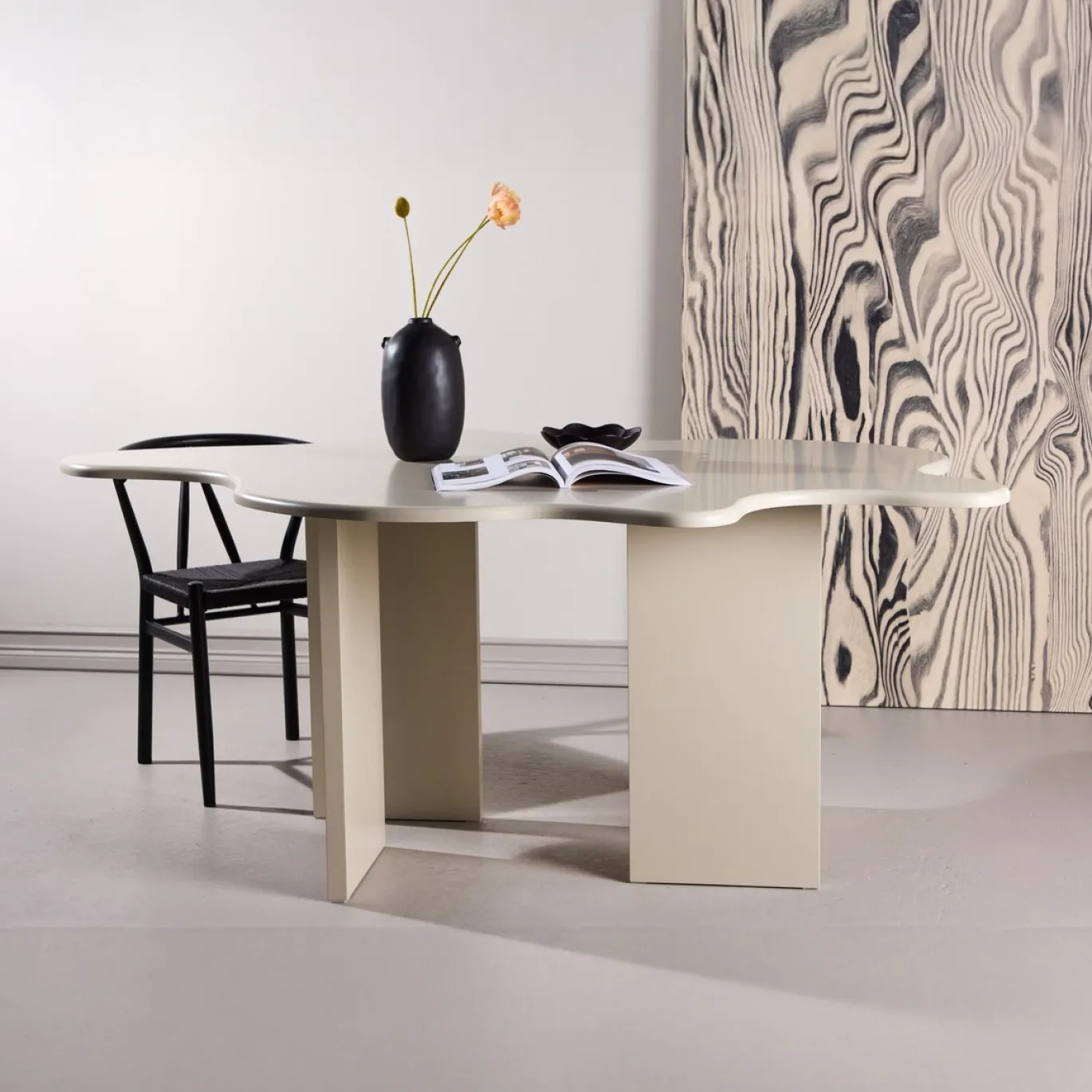 Fjôrd Tuintafel Flower Organisch Beige 190x123cm
