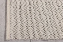 Fjôrd Vloerkleed Julana 200x300 Beige