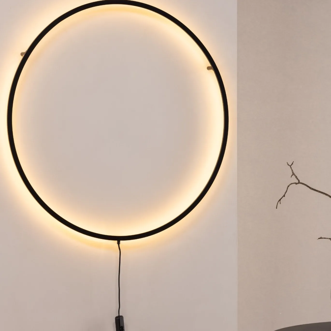 Fjôrd Wandlamp Sörmjöle x Josefin Lustig Mat Zwart