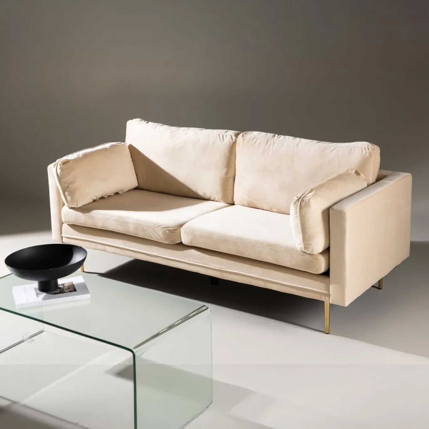 Fjôrd 3-zitsbank Boom Velvet Beige met Gouden Onderstel