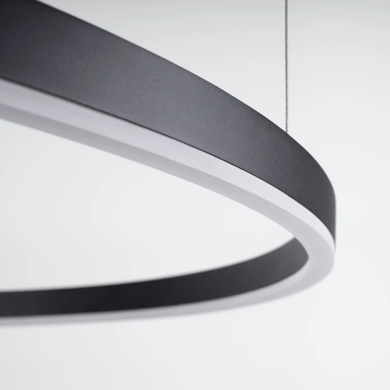 Hanglamp Oda Zwart LED Ø80cm - Giga Meubel