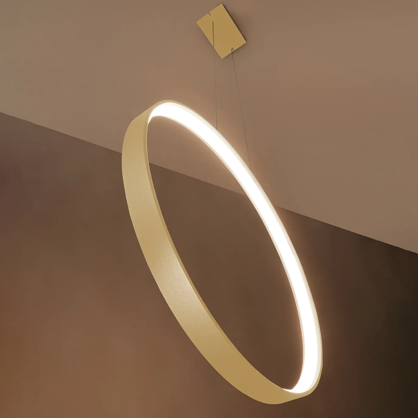 Hanglamp Rio Goud 3000K Ø110cm - Giga Meubel
