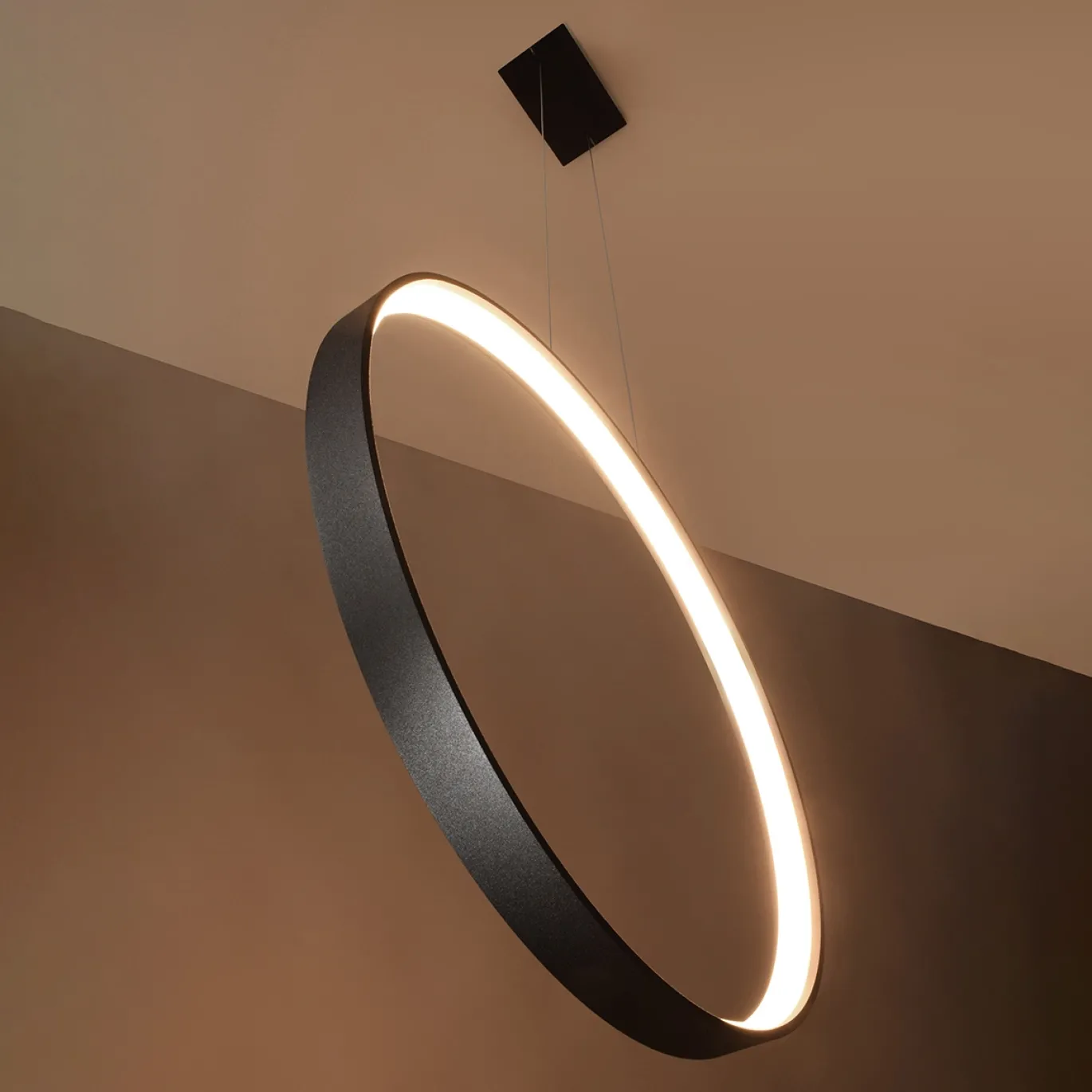 Hanglamp Rio Zwart 3000K Ø110cm - Giga Meubel