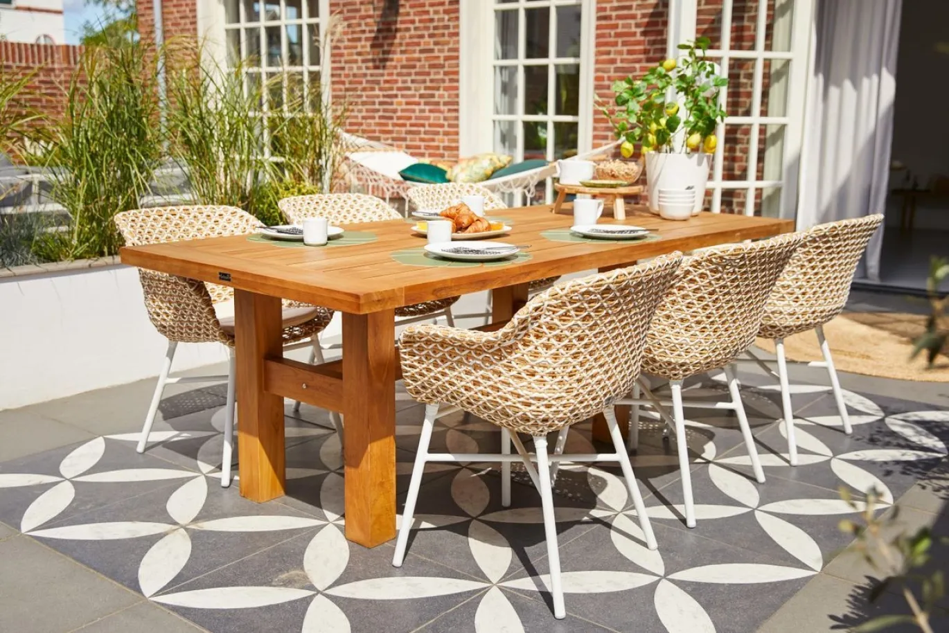 Hartman Delphine Tuinstoel Beige