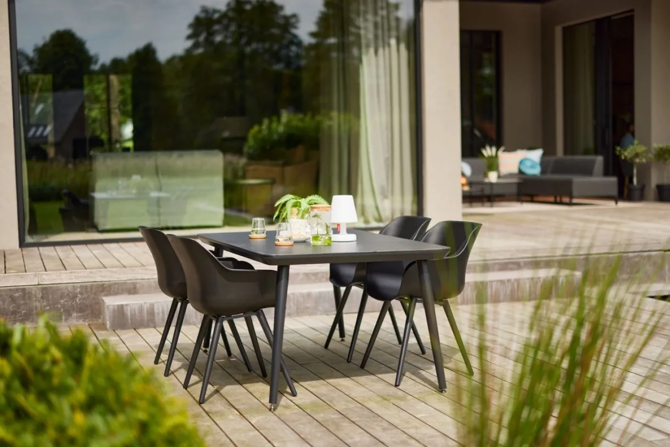 Hartman Sophie Studio HPL Tuintafel 170cm Zwart