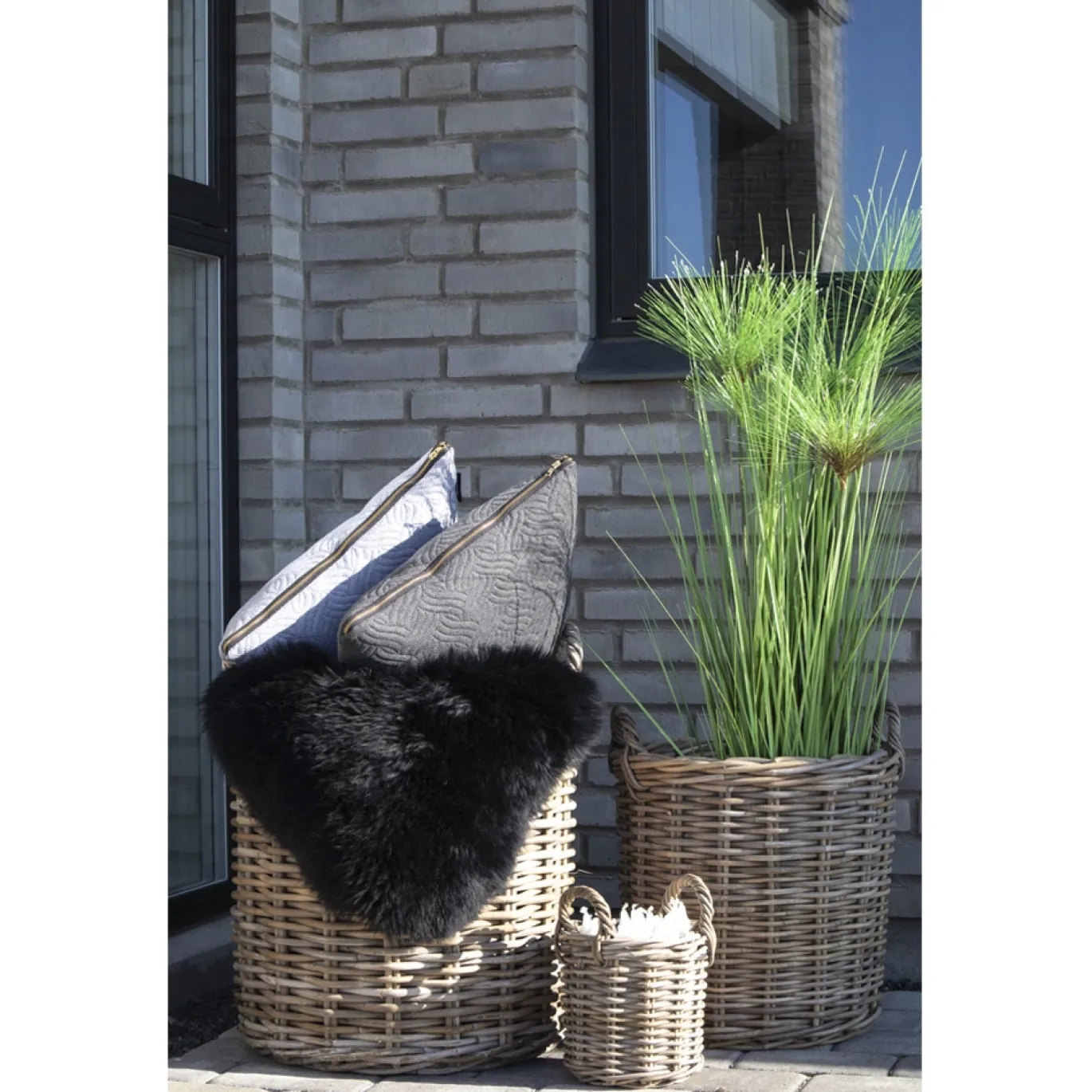 House Nordic Bloemenmand Caor Set van 4