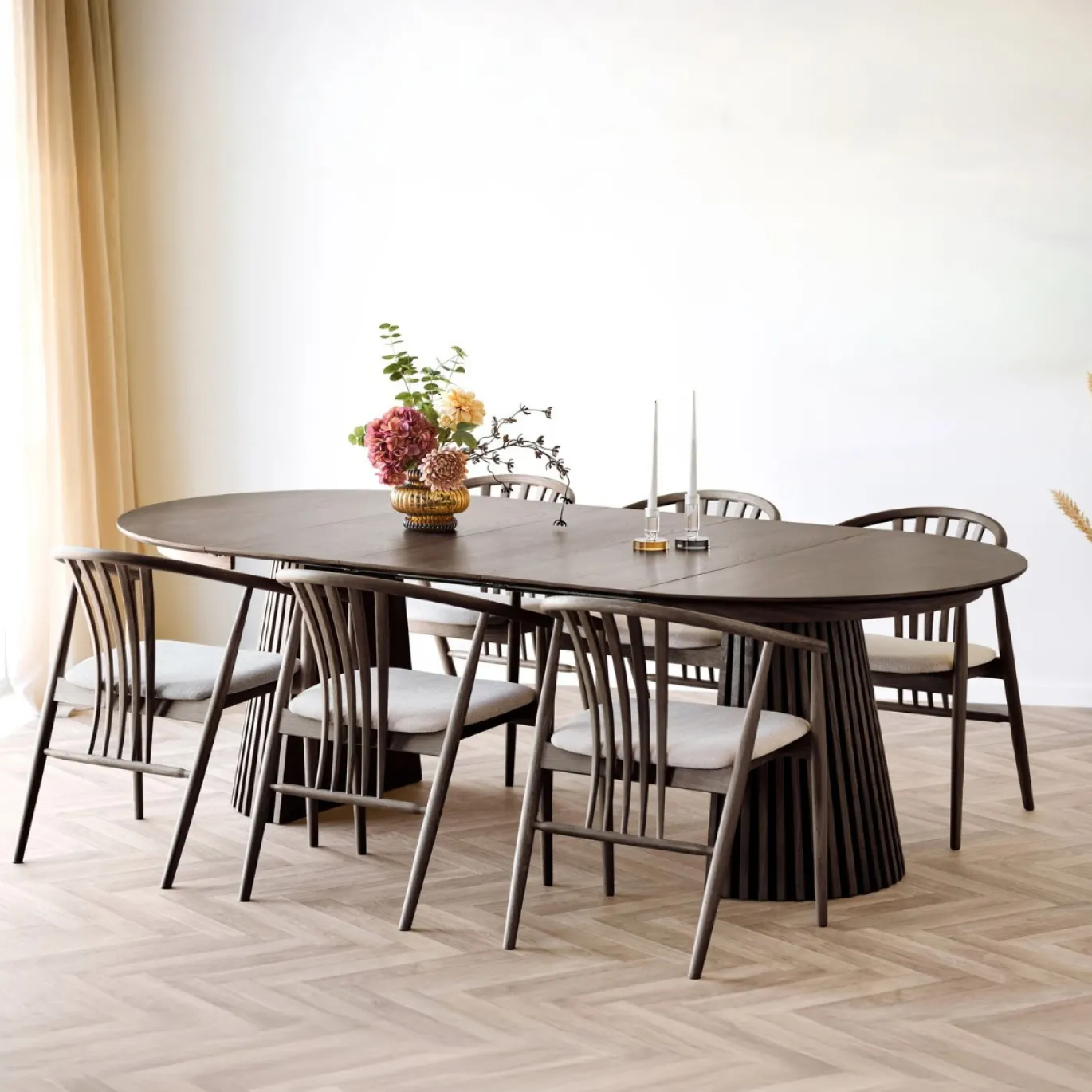 House Nordic Eetkamerset Osaka en Agustin met 6 stoelen Donkerbruin