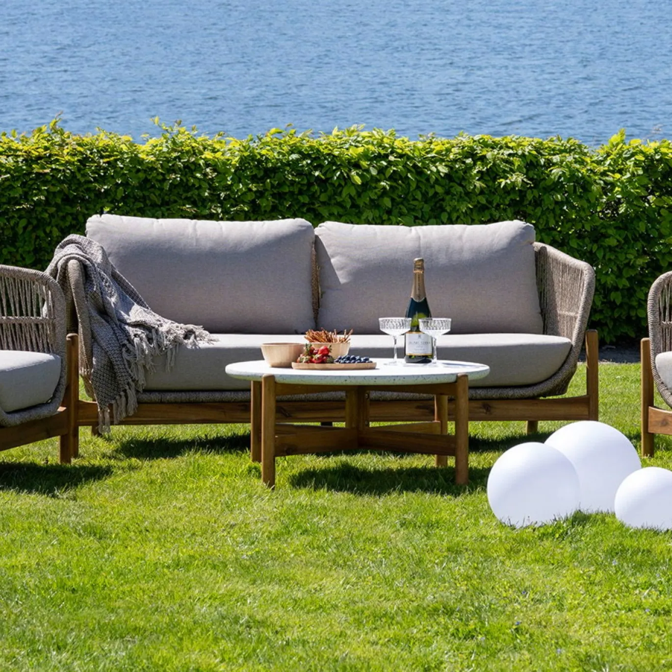 House Nordic Loungebank Terracina Acacia Bruin/Beige