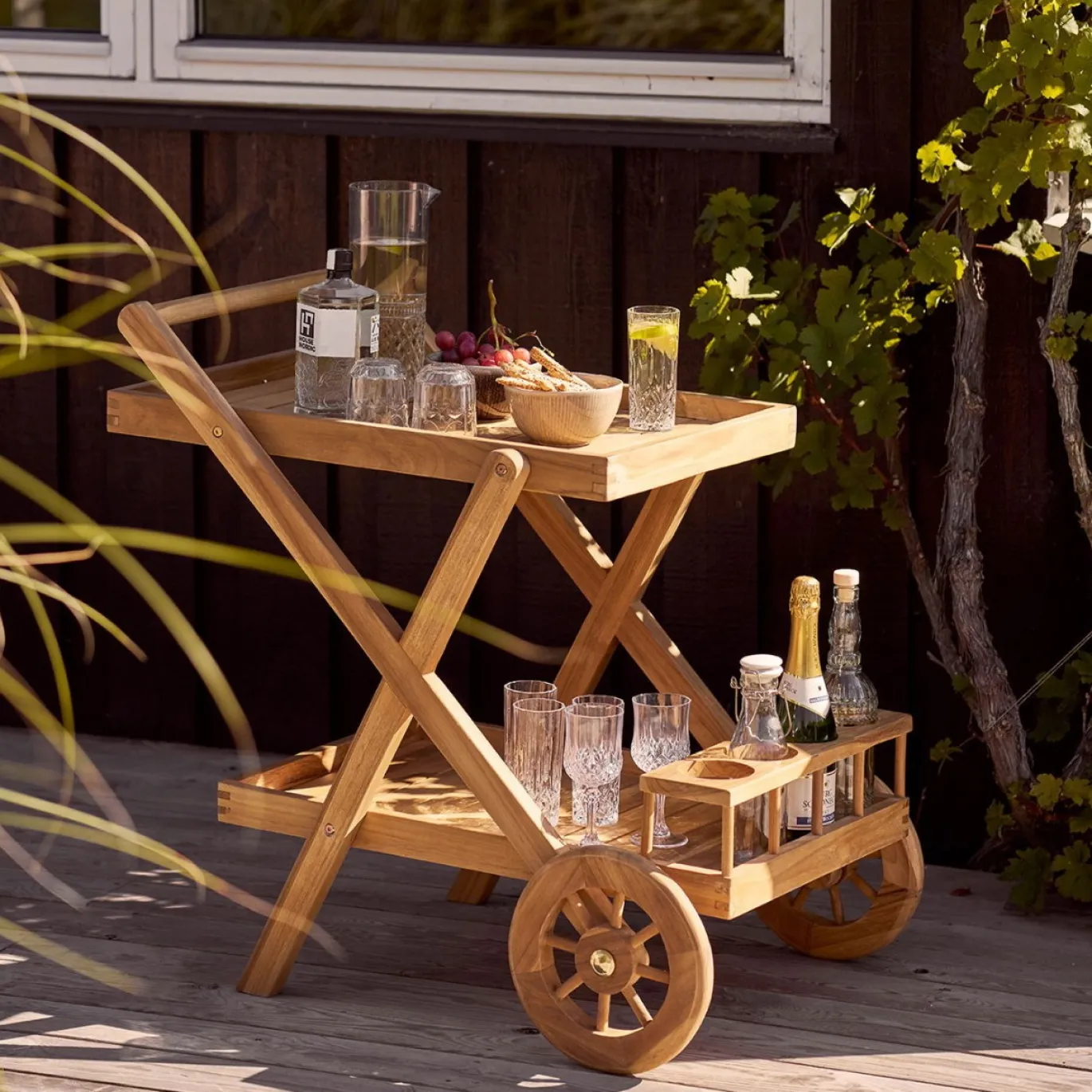 House Nordic Trolley Pasaku Teak Naturel