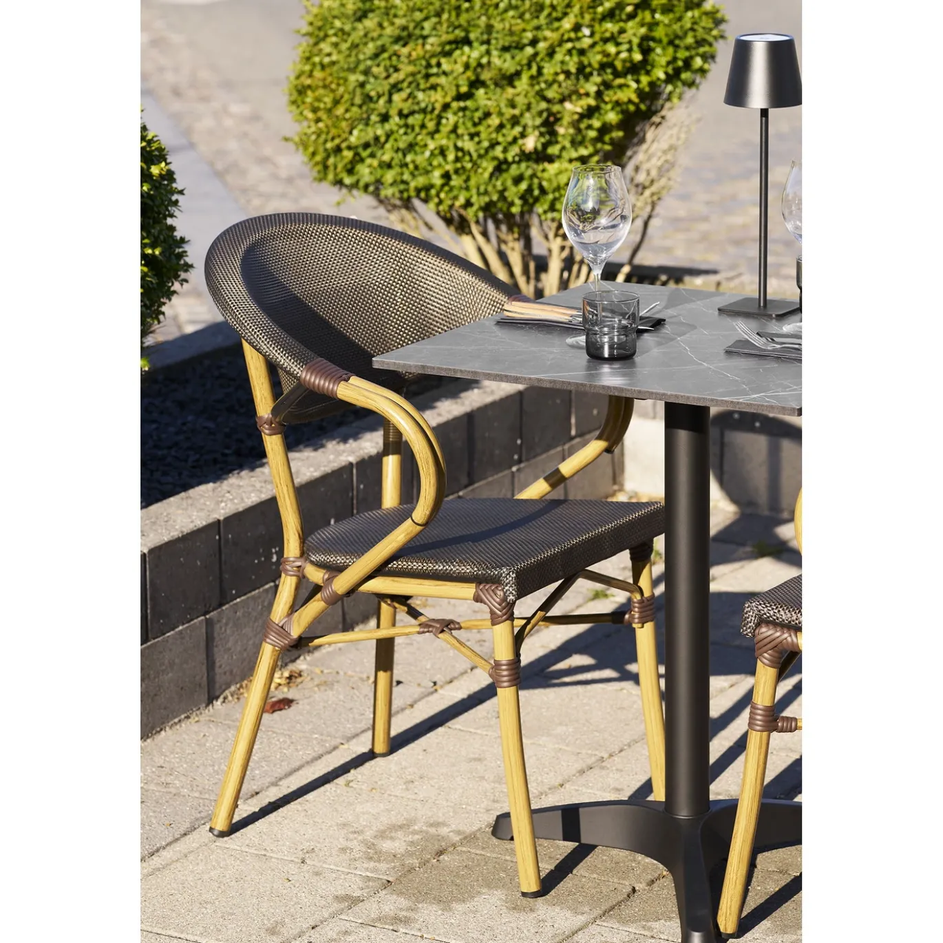 House Nordic Tuinstoel Calda Donkerbruin