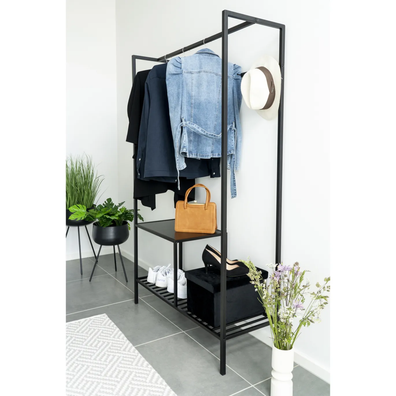 House Nordic Wandrek Vita Zwart