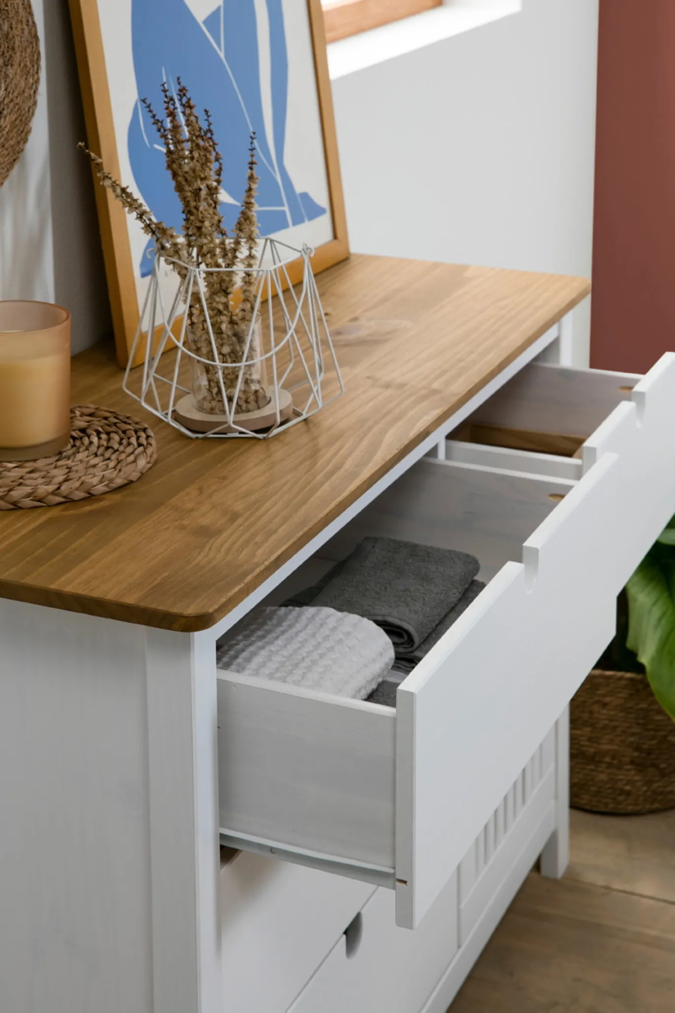Kast Bruna 3L1dr1d Wax/wit Wash - Giga Meubel