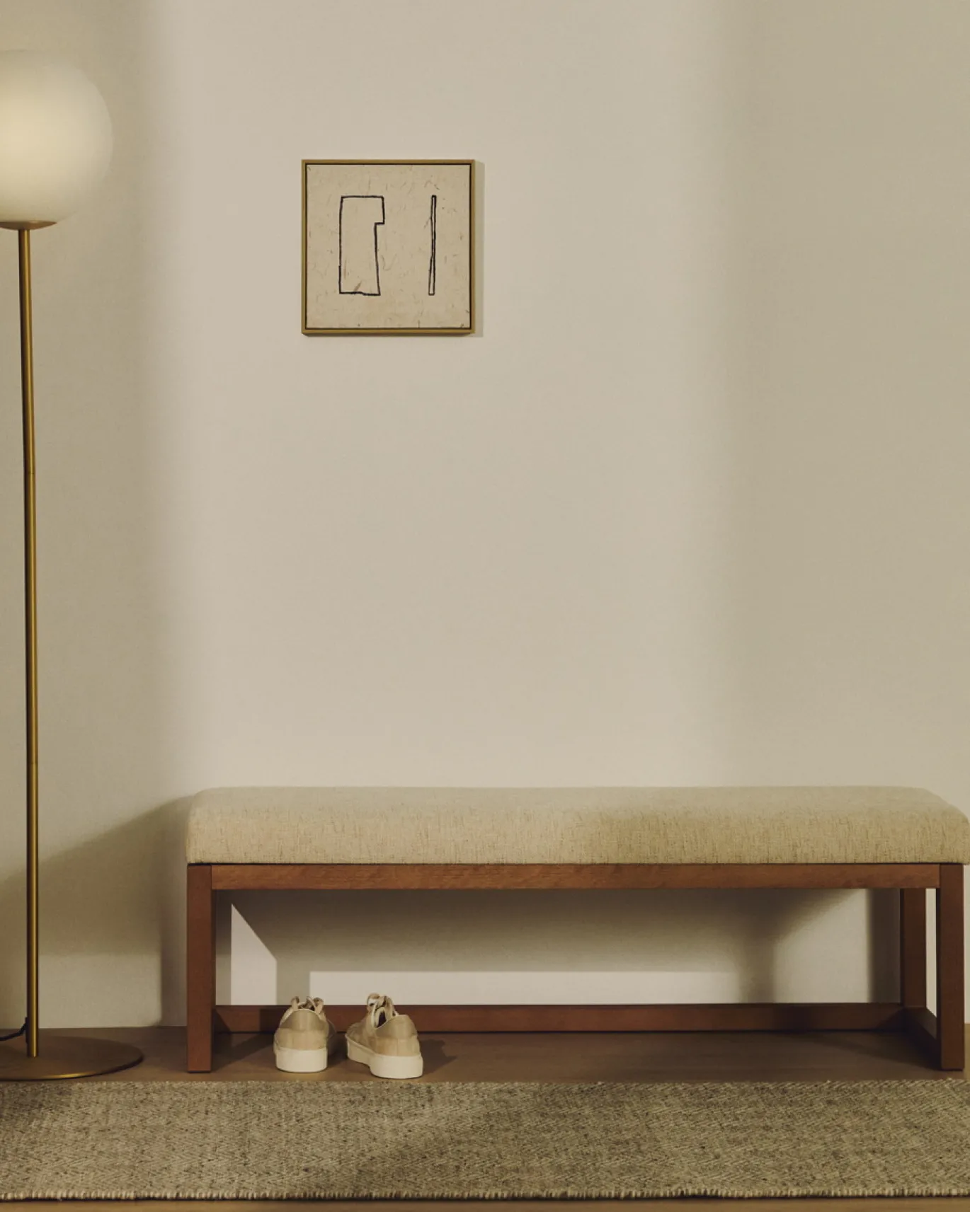 Kave Home Bankje Loya Beige Chenille En Beukenhout Walnootkleurig 128cm
