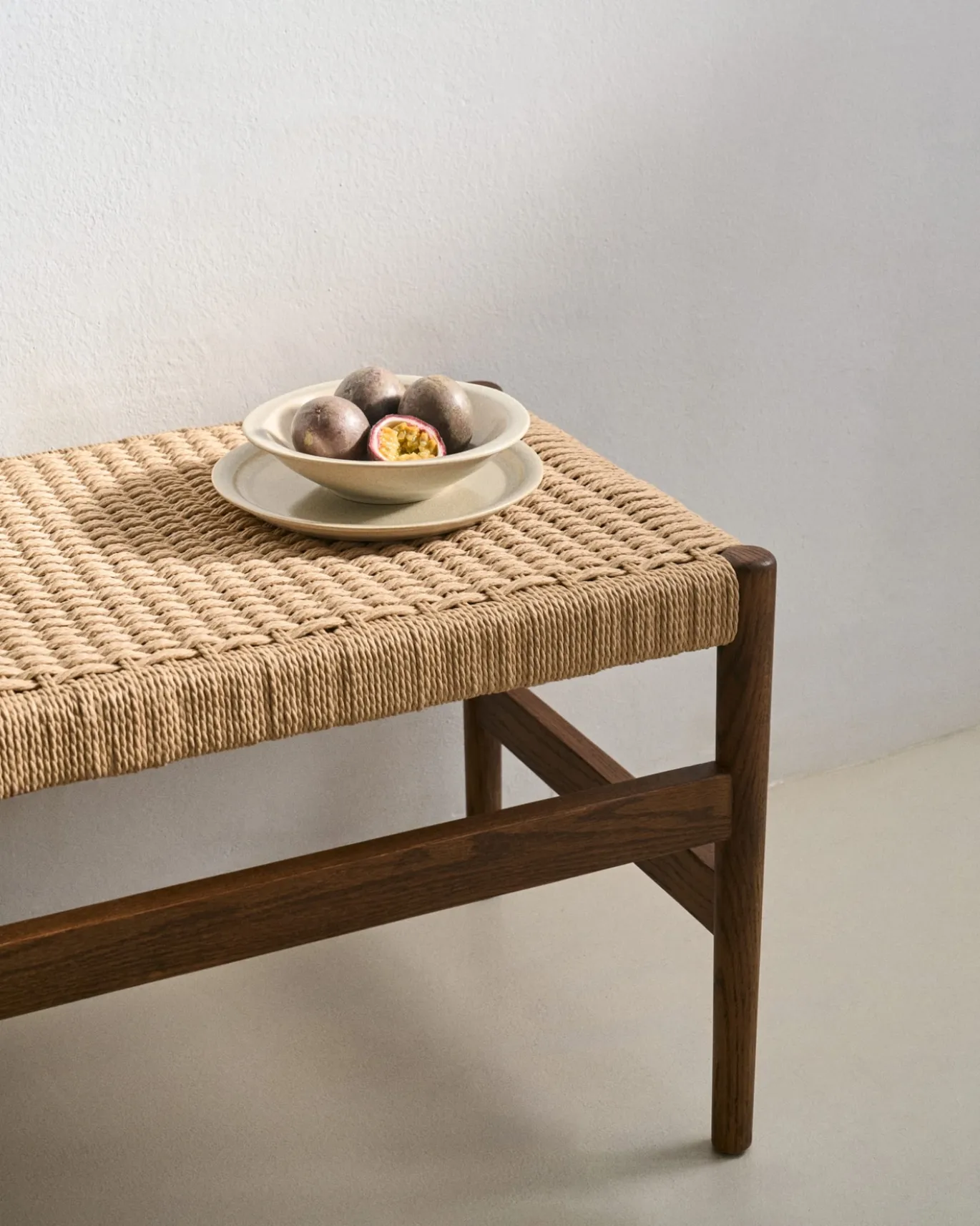 Kave Home Bankje Zaide Eikenhout Walnoot 120cm