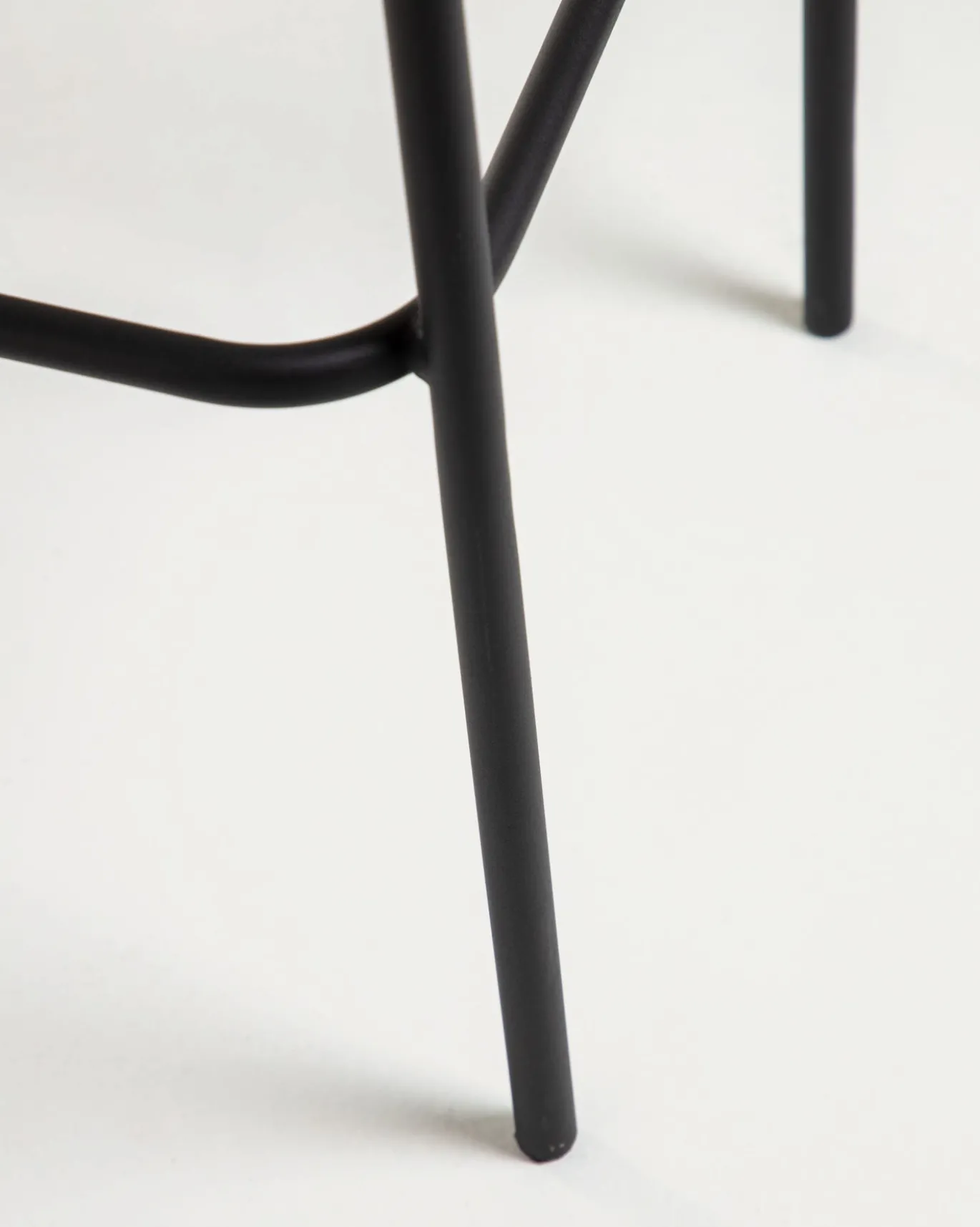 Kave Home Barkruk Lambton Naturel Touw Zwart Onderstel