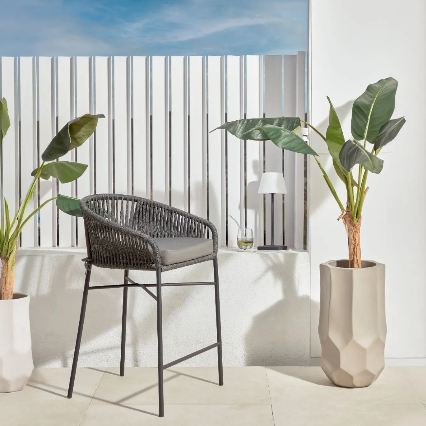 Kave Home Barkruk Yanet Zwart