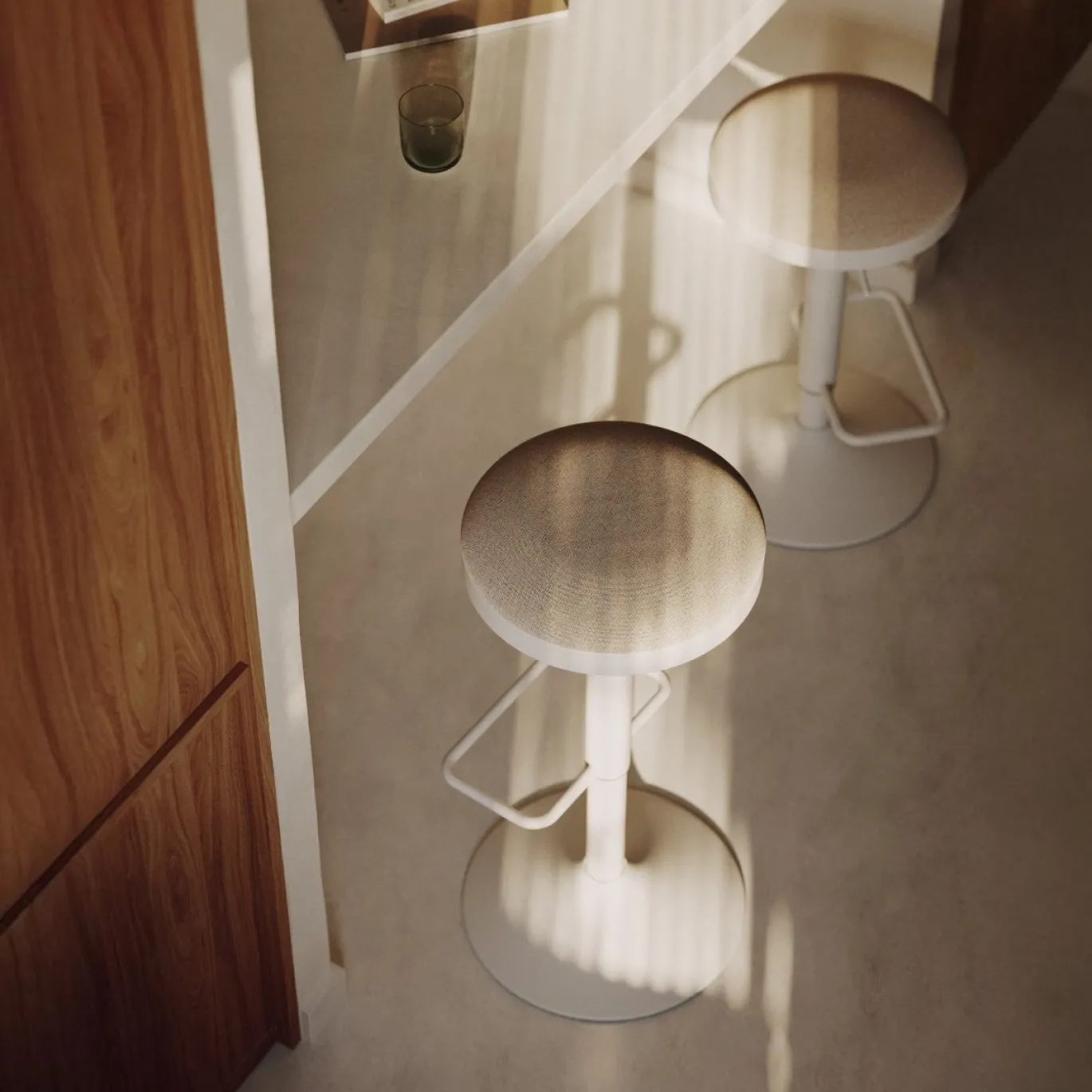 Kave Home Barkruk Zaib Chenille Beige Verstelbaar