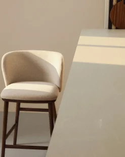 Kave Home Barstoel Ciselia Chenille Beige/Walnoot