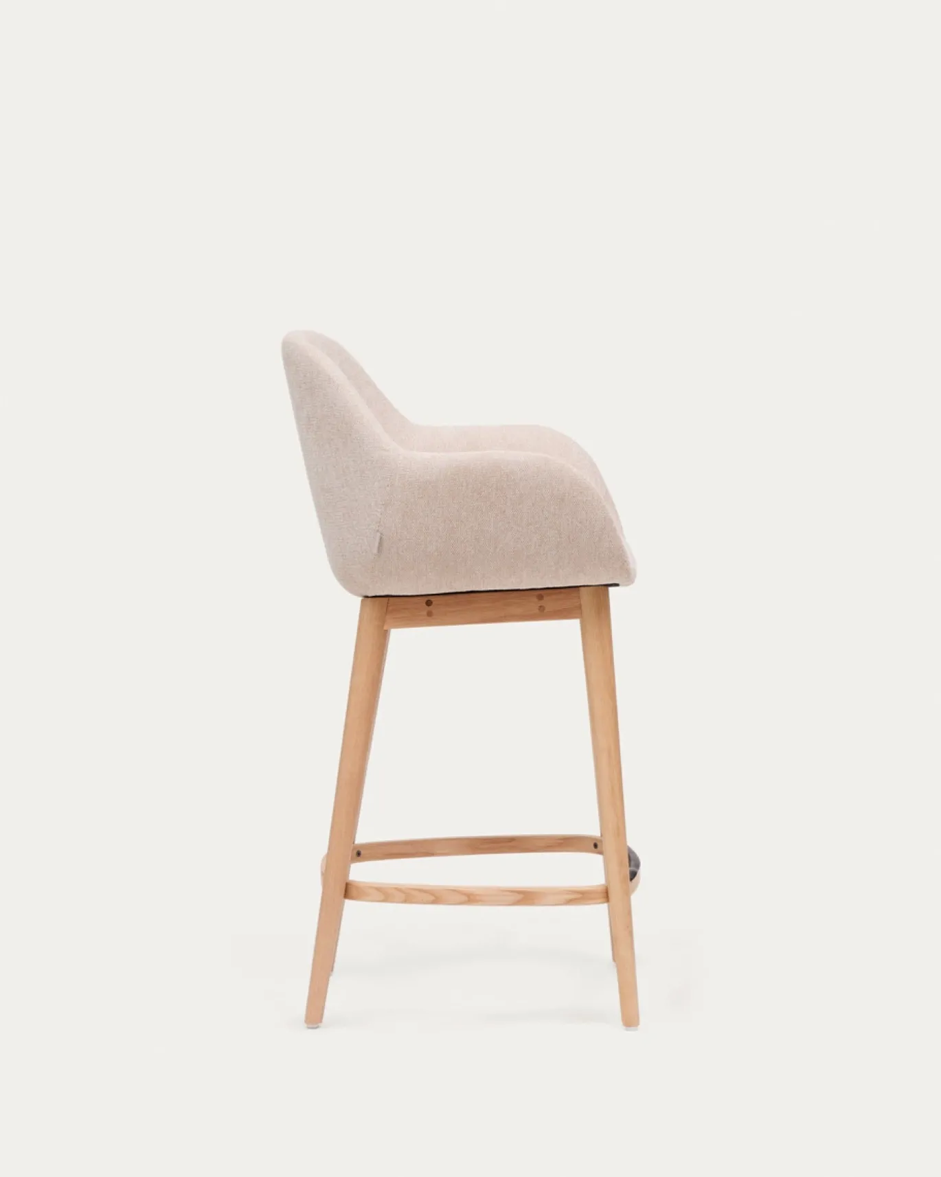Kave Home Barstoel Konna Beige met Essenhouten Poten Licht 65cm