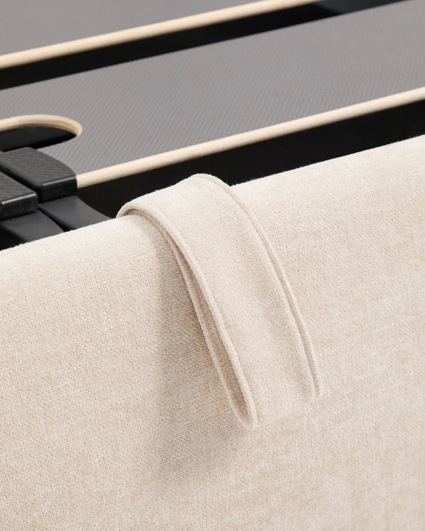 Kave Home Bed Dafra Chenille Beige 180x200cm