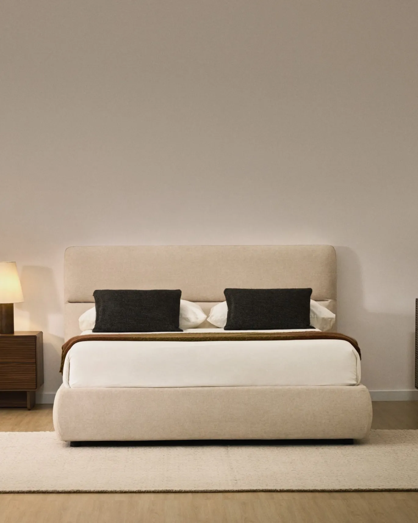 Kave Home Bed Dafra Chenille Beige 160x200cm