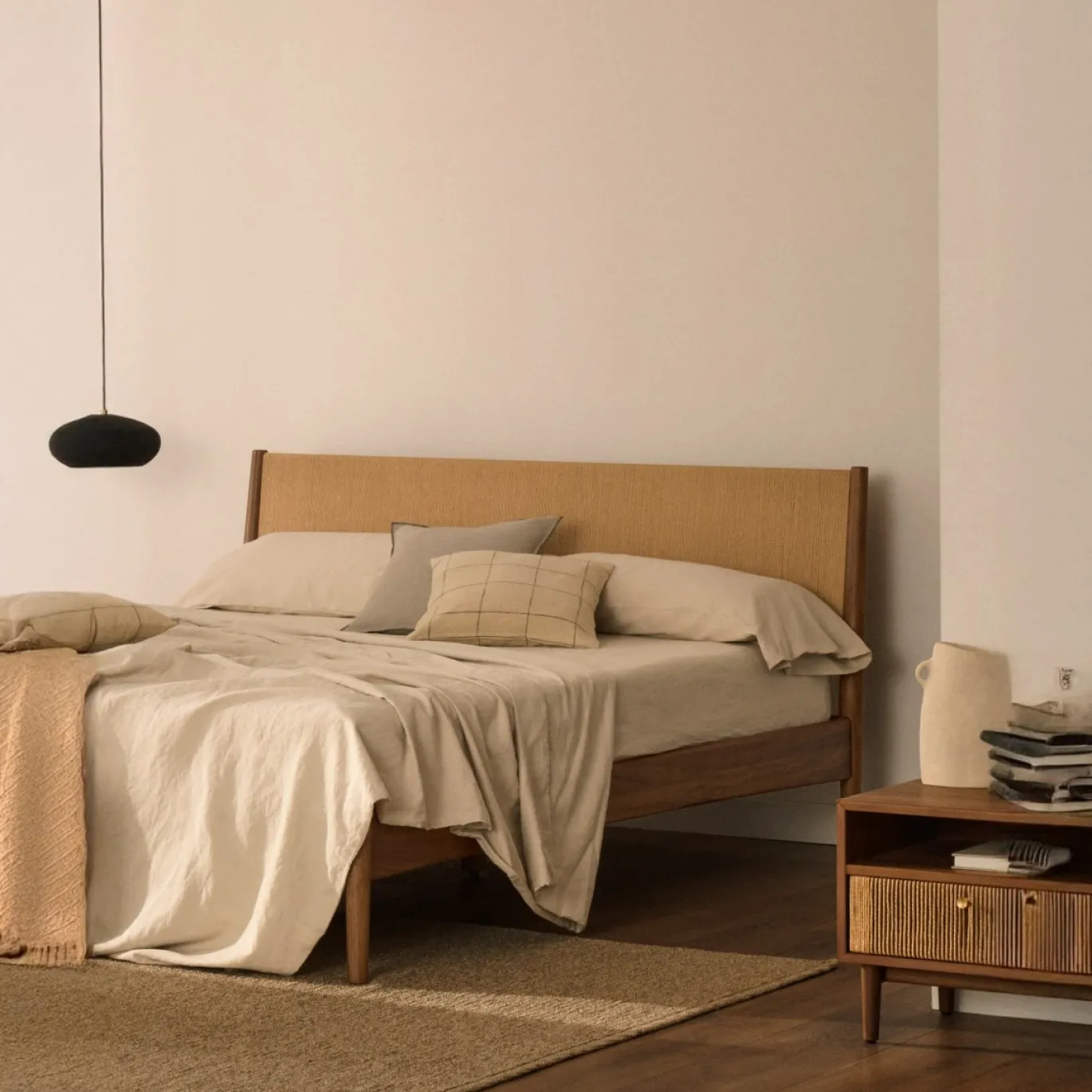 Kave Home Bedframe Elan Notenhout 180x200cm
