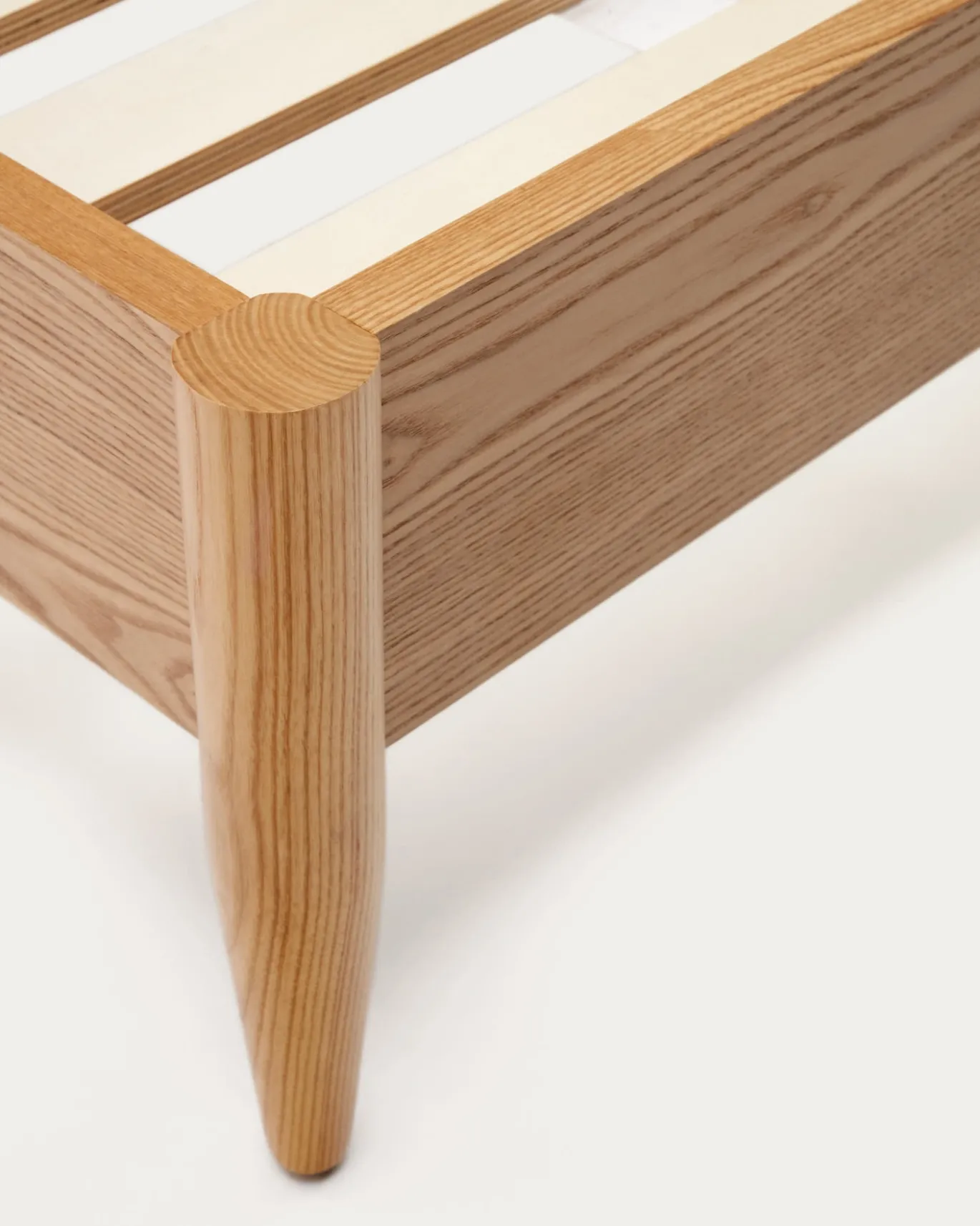 Kave Home Bedframe Octavia Wit/Naturel 160x200cm