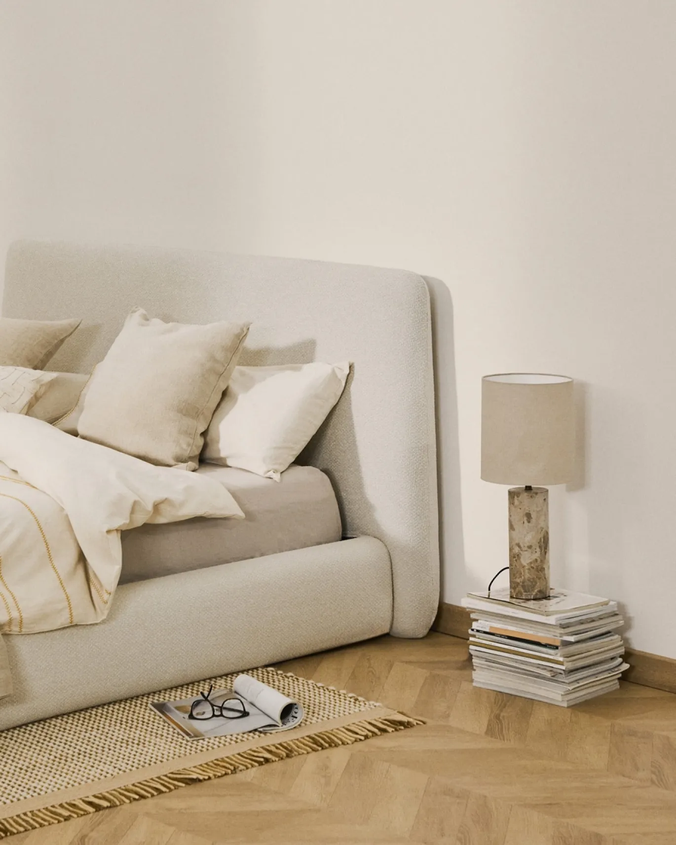 Kave Home Bed Martina met Afneembare Hoes Ecru Chenille voor Matras 160x200cm