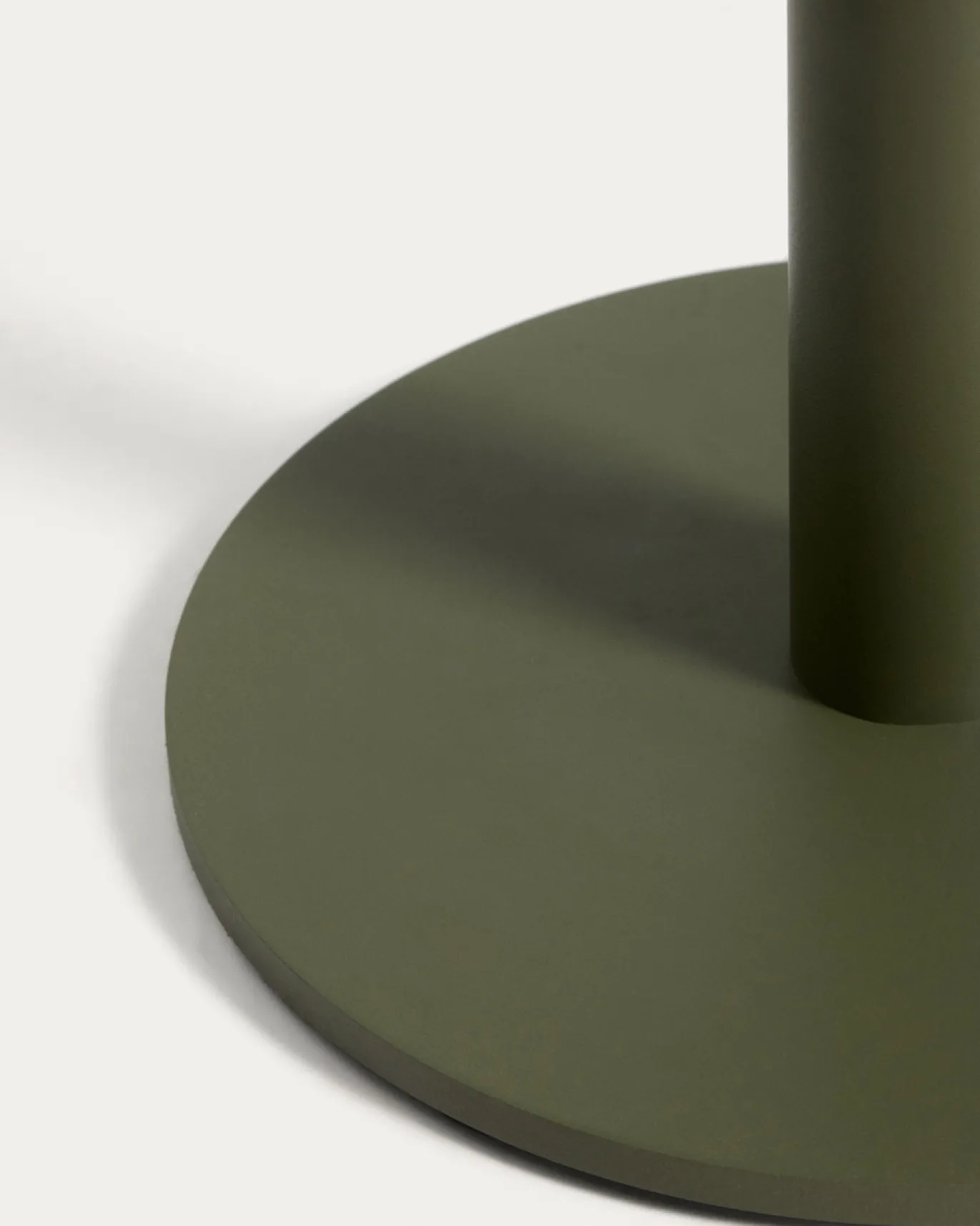 Kave Home Bijzettafel Asinara Aluminium Groen Ø40cm
