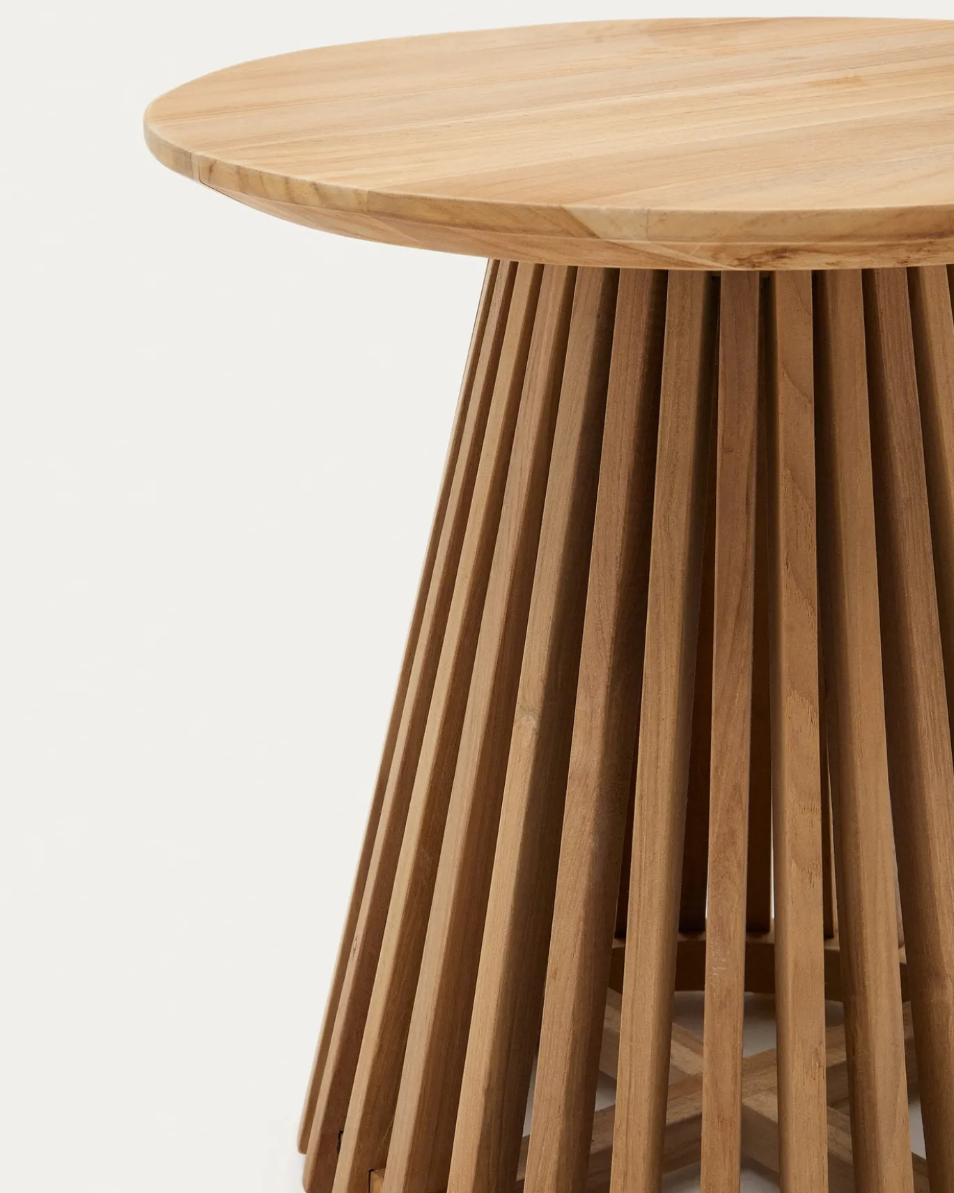 Kave Home Bijzettafel Jeanette Teak Ø50cm