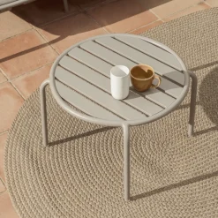 Kave Home Bijzettafel Joncols Outdoor Aluminium Taupe Ø60cm