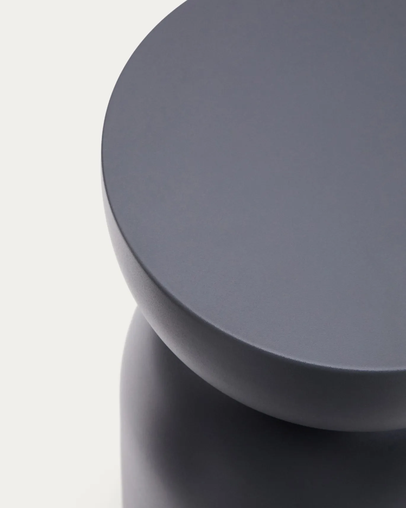 Kave Home Bijzettafel Rachell Metaal Grijs Geschilderd Ø30,5cm