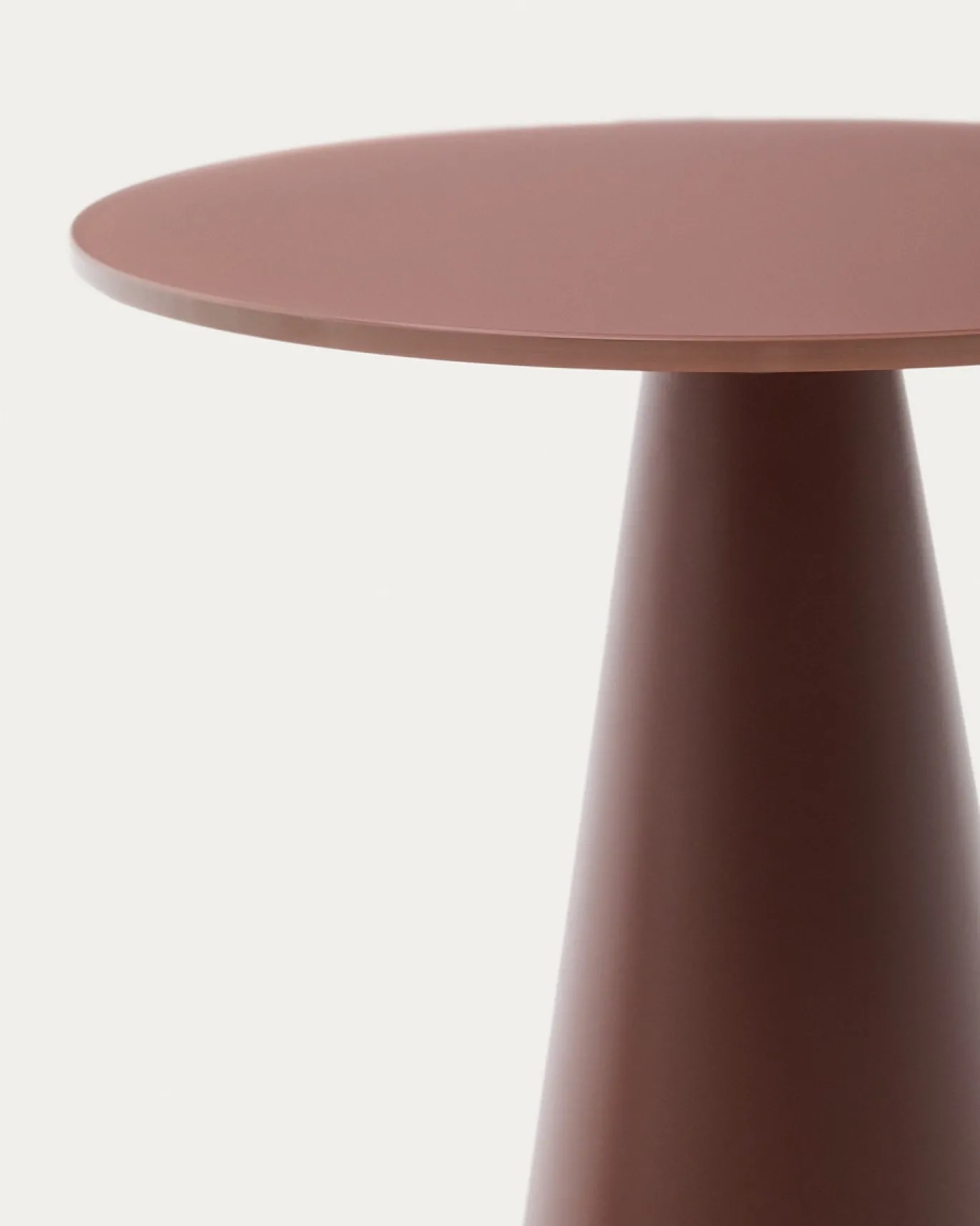 Kave Home Bijzettafel Wilshire Gehard Glas En Terracotta Gelakt Staal Ø35cm