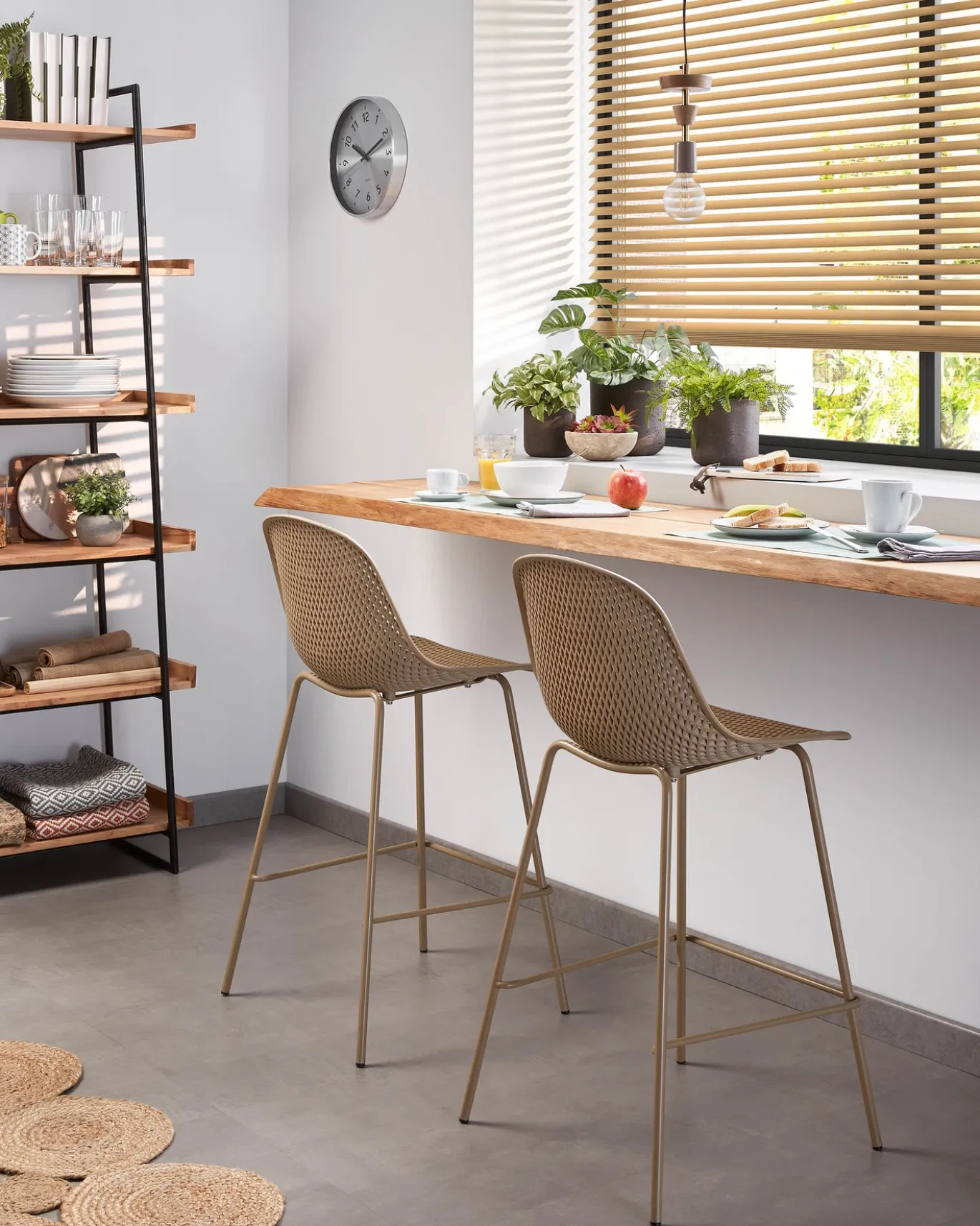 Kave Home Buitenkruk Quinby Beige 75cm