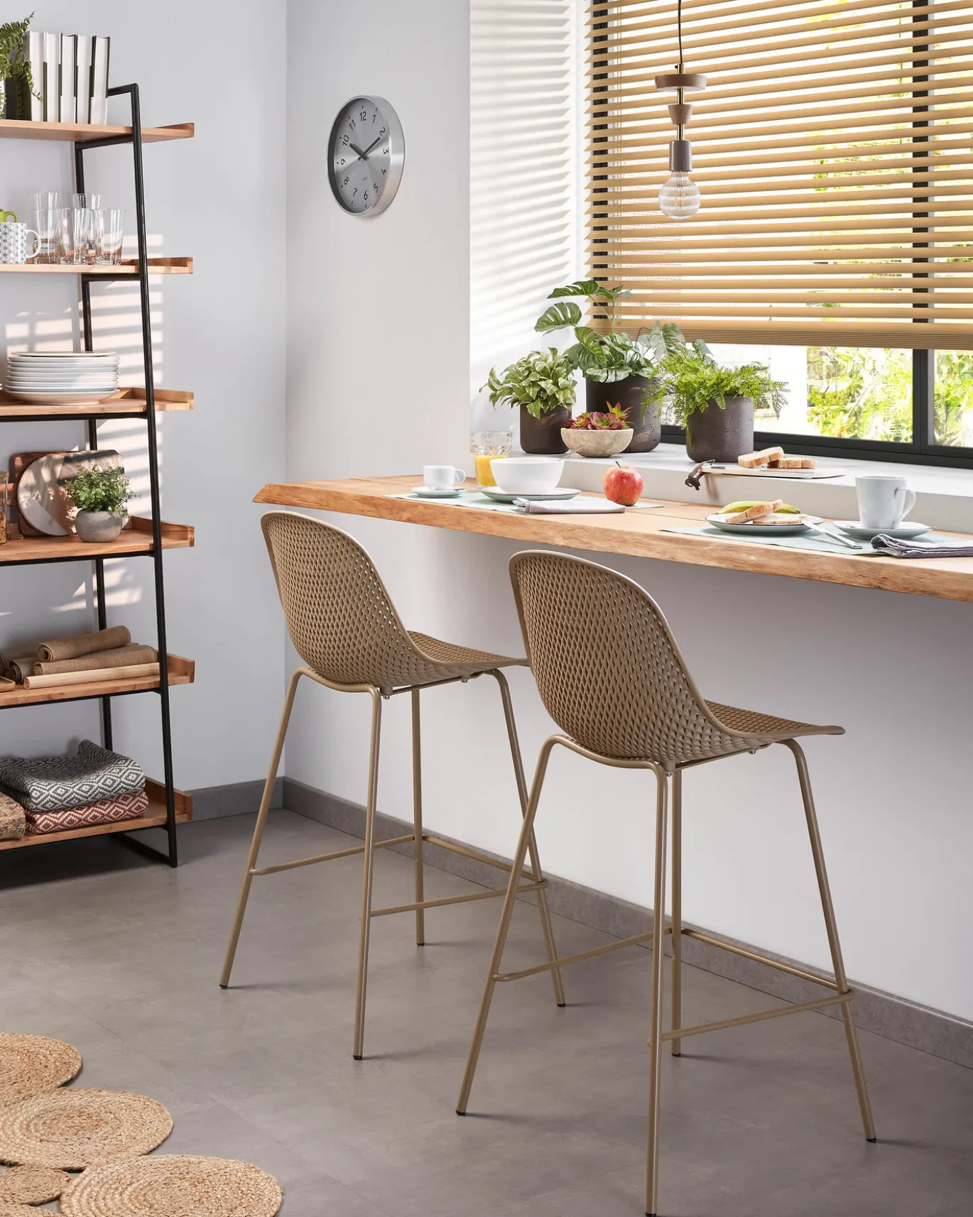 Kave Home Buitenkruk Quinby Beige 75cm