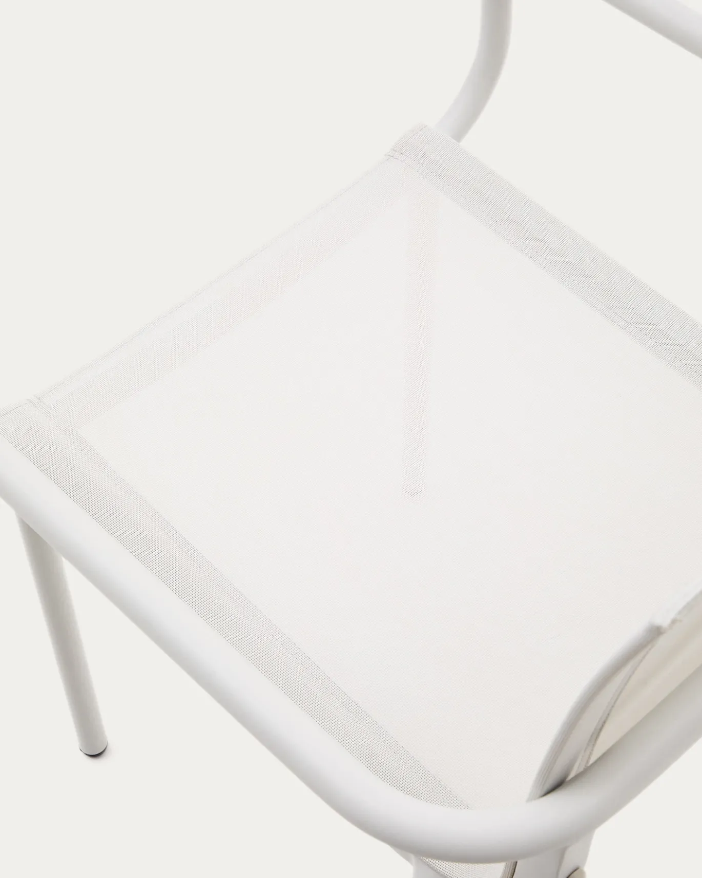Kave Home Buitenstoel Galdana Stapelbaar Aluminium Wit