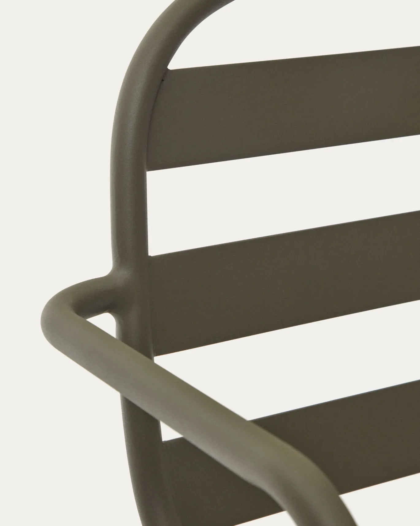 Kave Home Buitenstoel Joncols Aluminium Groen