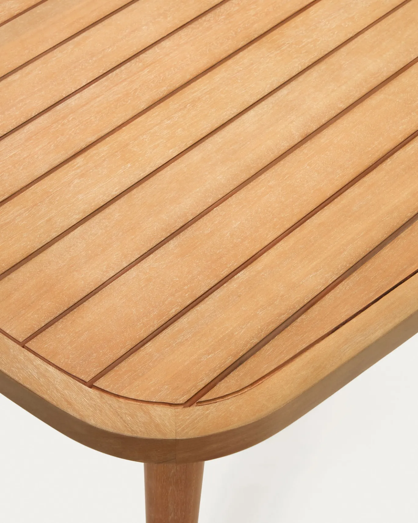 Kave Home Buitentafel Maset Massief Eucalyptushout 220x100cm
