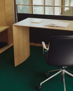 Kave Home Bureau Litto Eikenfineer 140x60cm
